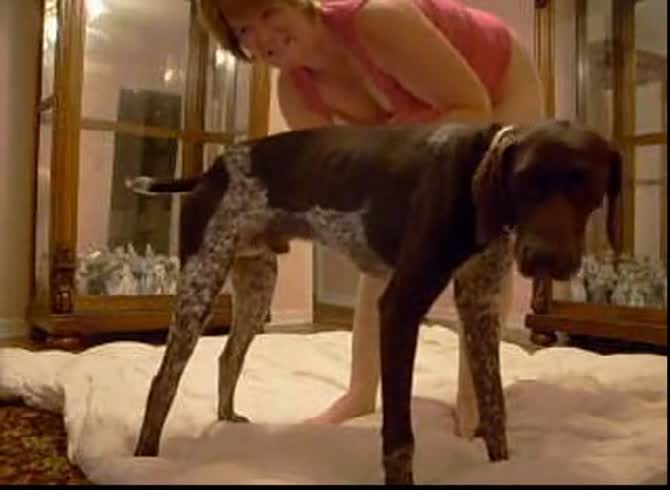 Video :Granny and dog having animal beastiality sex