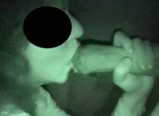 Video :Late night horse cock sucking with old lady