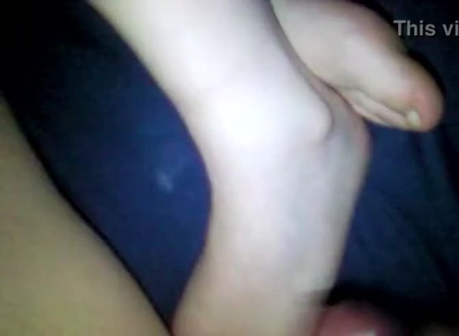 Video :Homemade beastiality sex with dog and slut